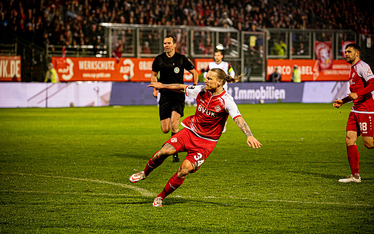 2022 04 08 FWK Kickers 40 2022 04 08 FWK Kickers 40