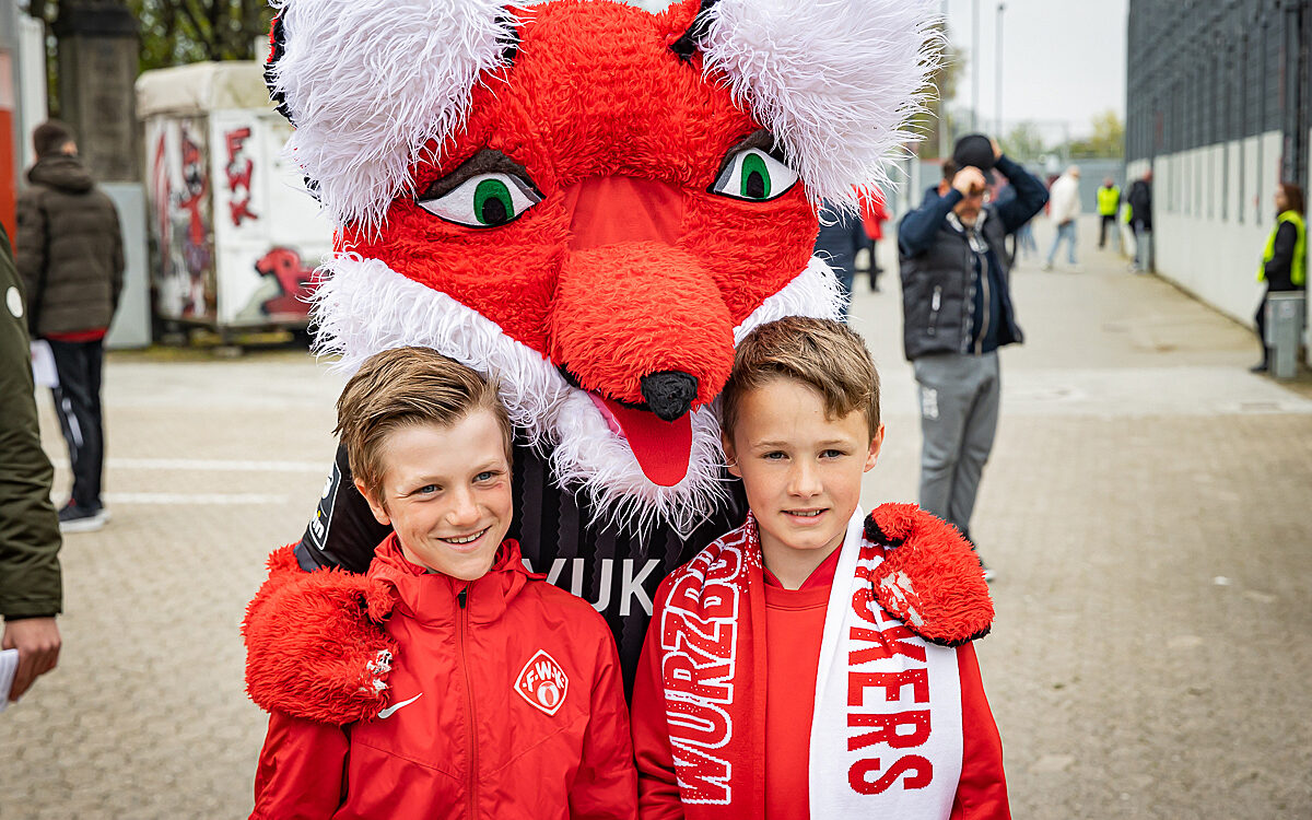 2022 04 23 FWK Kickers 17 2022 04 23 FWK Kickers 17