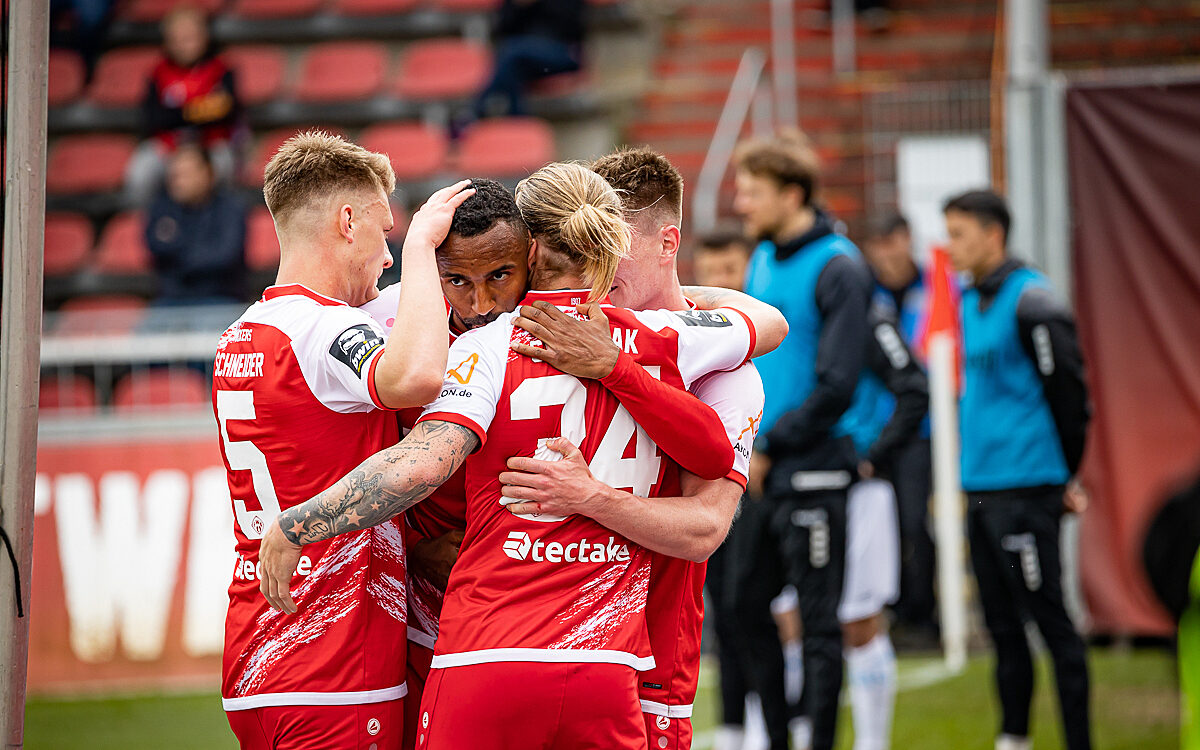 2022 04 23 FWK Kickers 56 2022 04 23 FWK Kickers 56