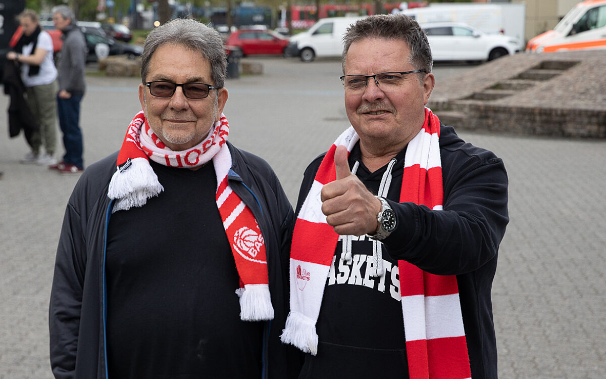 2022 04 26 s Oliver Baskets 447 2022 04 26 s Oliver Baskets 447