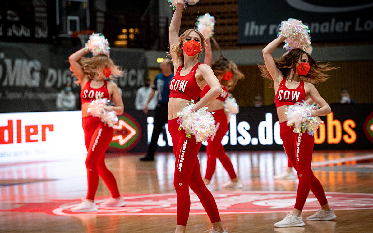 2022 04 26 s Oliver Baskets 468 2022 04 26 s Oliver Baskets 468