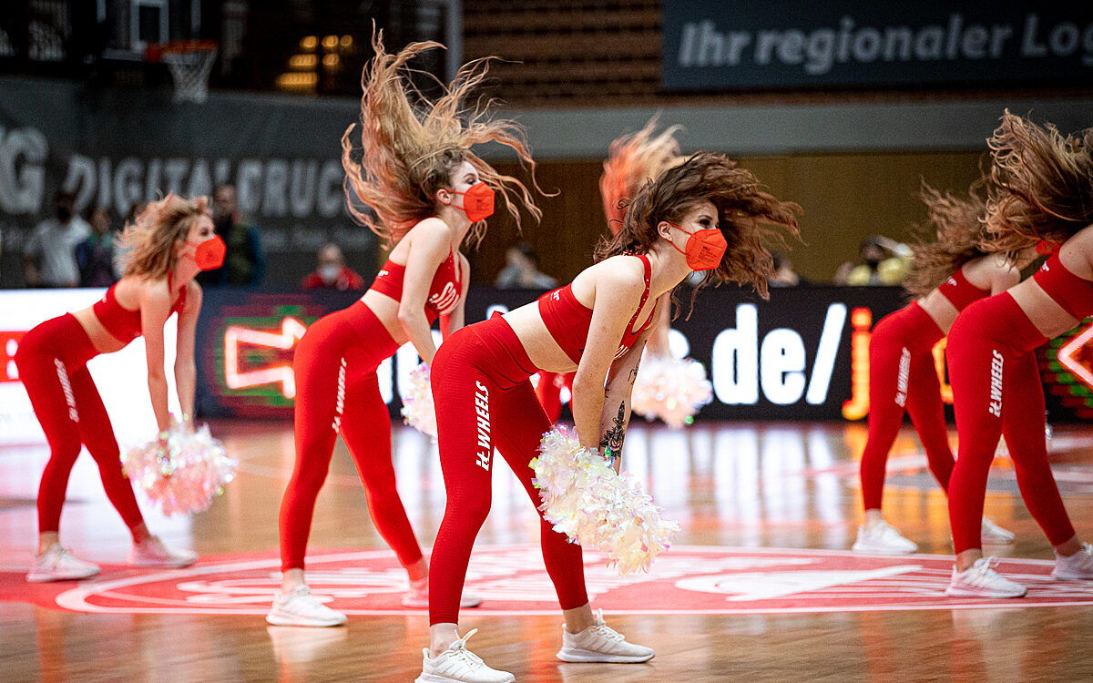 2022 04 26 s Oliver Baskets 503 2022 04 26 s Oliver Baskets 503