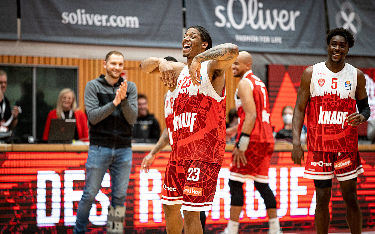 2022 04 26 s Oliver Baskets 532 2022 04 26 s Oliver Baskets 532