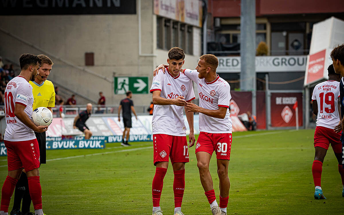 2022 08 26 FWK Kickers 55 2022 08 26 FWK Kickers 55