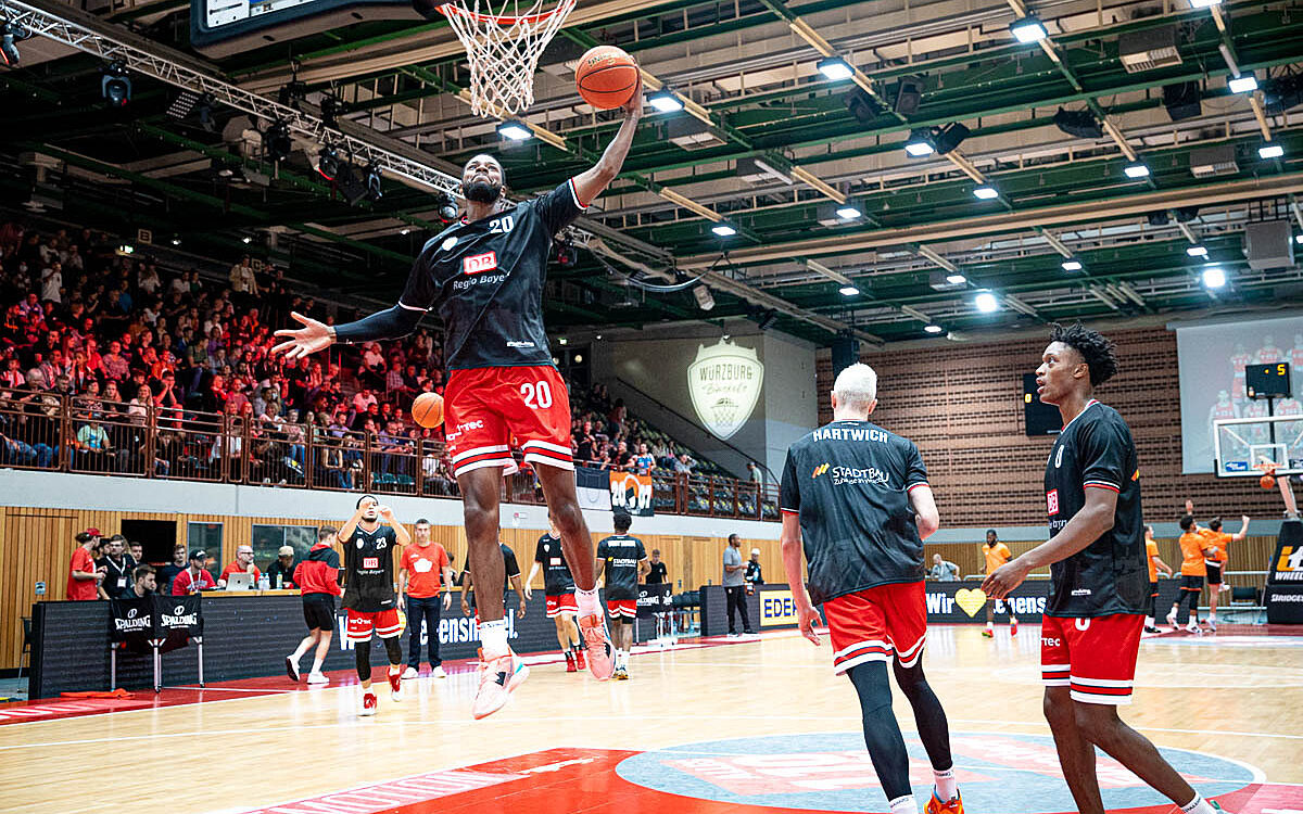 2022 09 10 Wuerzburg Baskets 57 2022 09 10 Wuerzburg Baskets 57