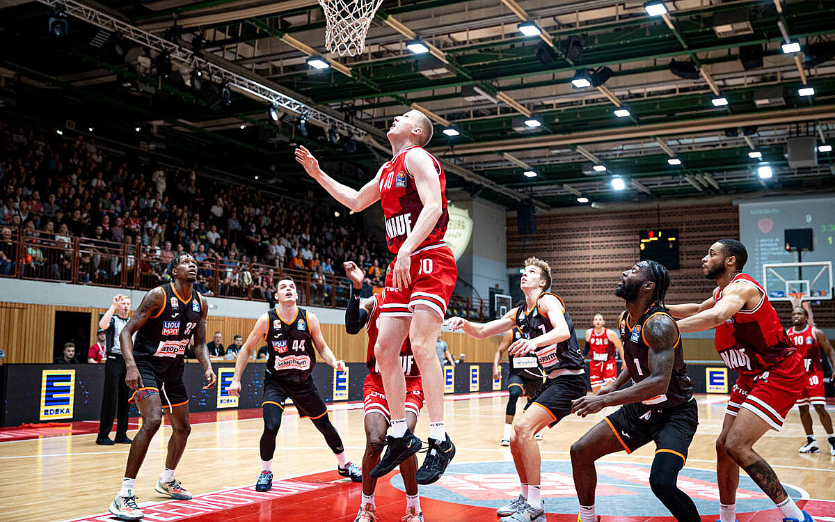 2022 09 10 Wuerzburg Baskets 67 2022 09 10 Wuerzburg Baskets 67