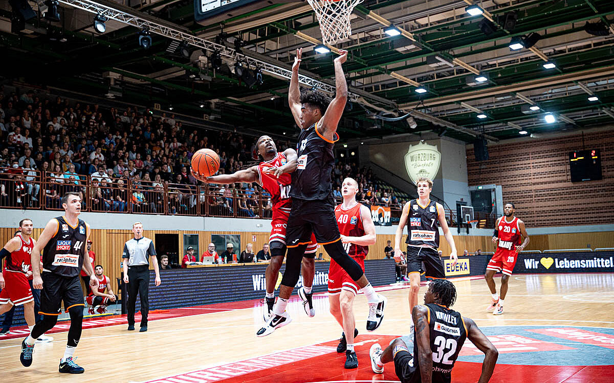 2022 09 10 Wuerzburg Baskets 70 2022 09 10 Wuerzburg Baskets 70