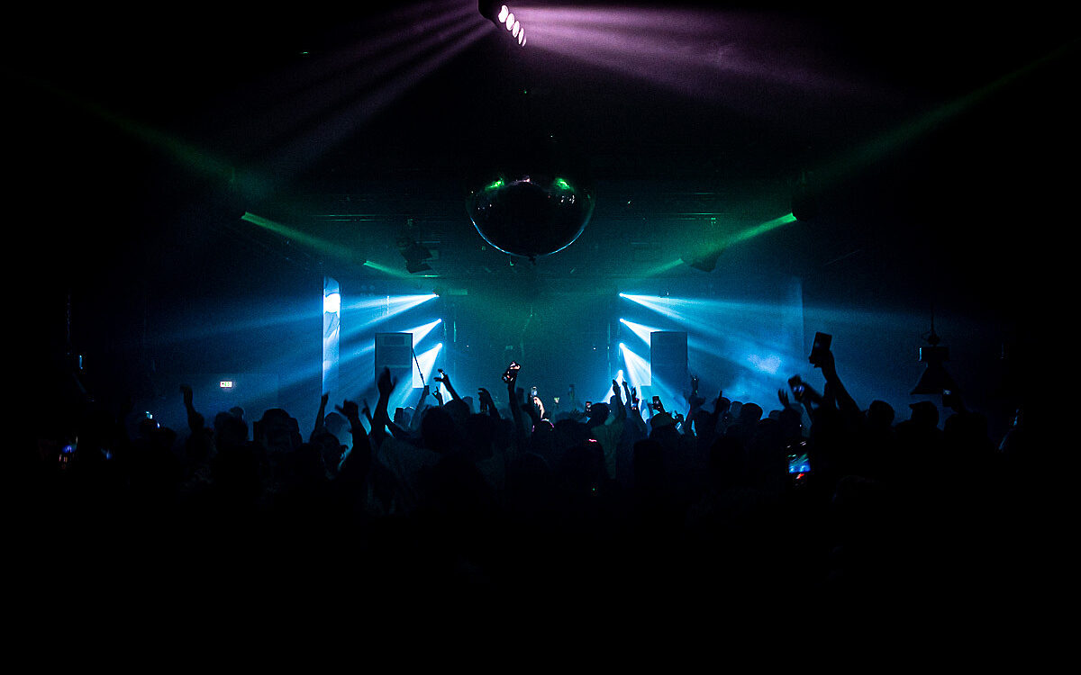 2022 09 17 Airport Malle Party 18 2022 09 17 Airport Malle Party 18