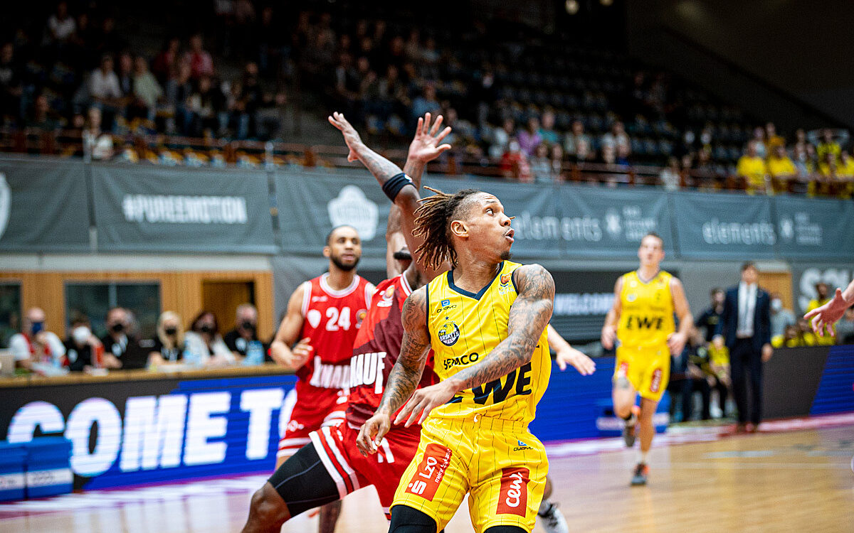 2022 10 15 Wuerzburg Baskets Oldenburg 12 2022 10 15 Wuerzburg Baskets Oldenburg 12