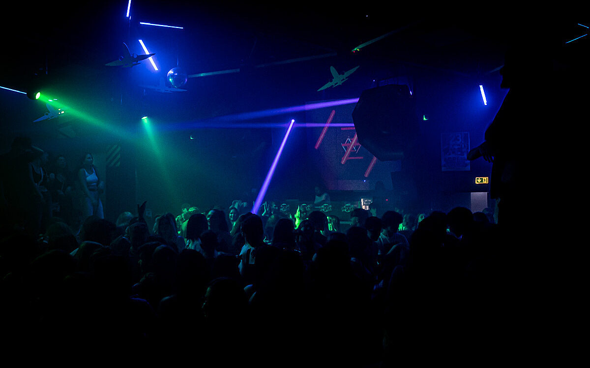 2022 10 21 Airport Votation 8 2022 10 21 Airport Votation 8