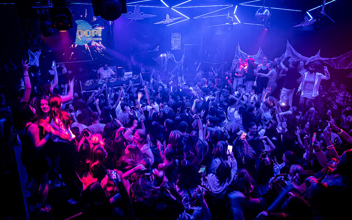 2022 10 28 Airport Schools Out22 2022 10 28 Airport Schools Out22