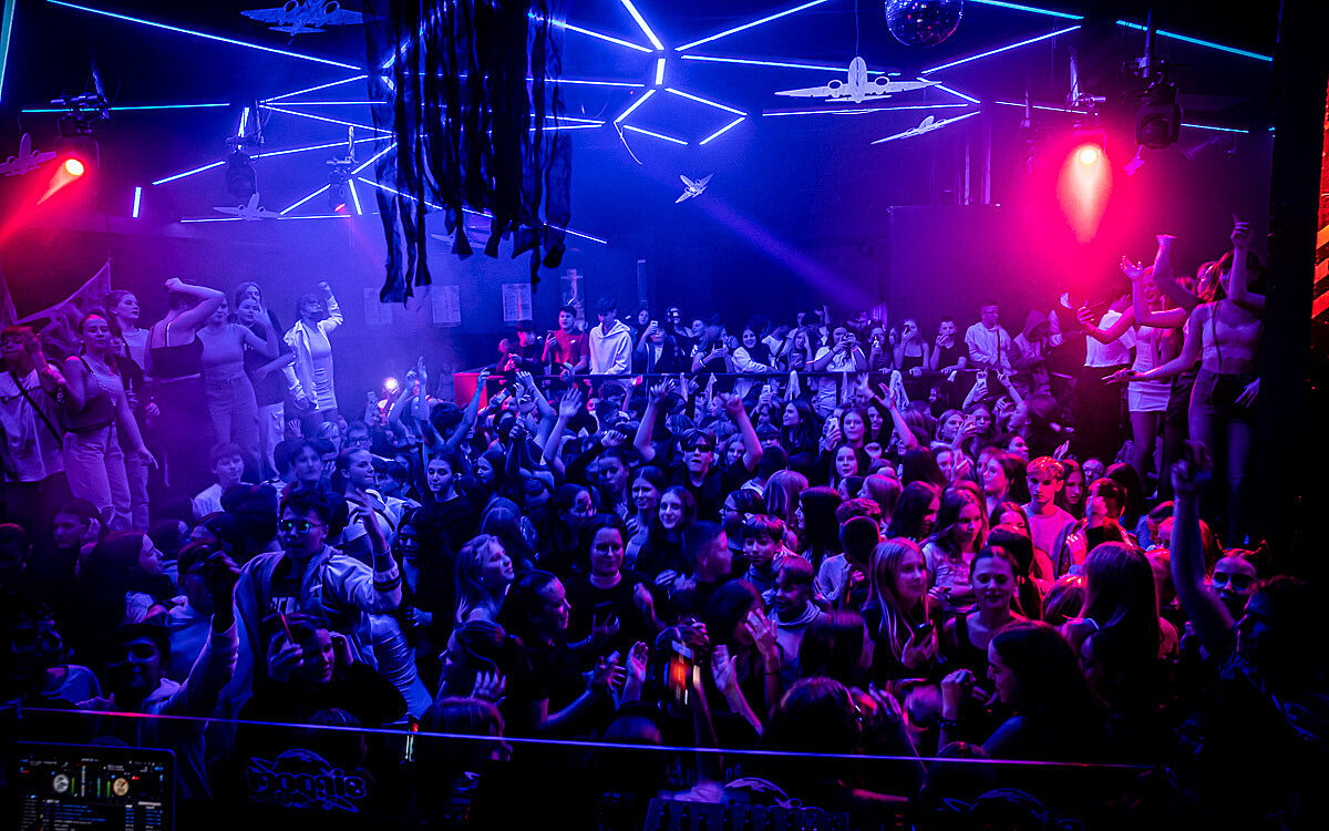 2022 10 28 Airport Schools Out29 2022 10 28 Airport Schools Out29