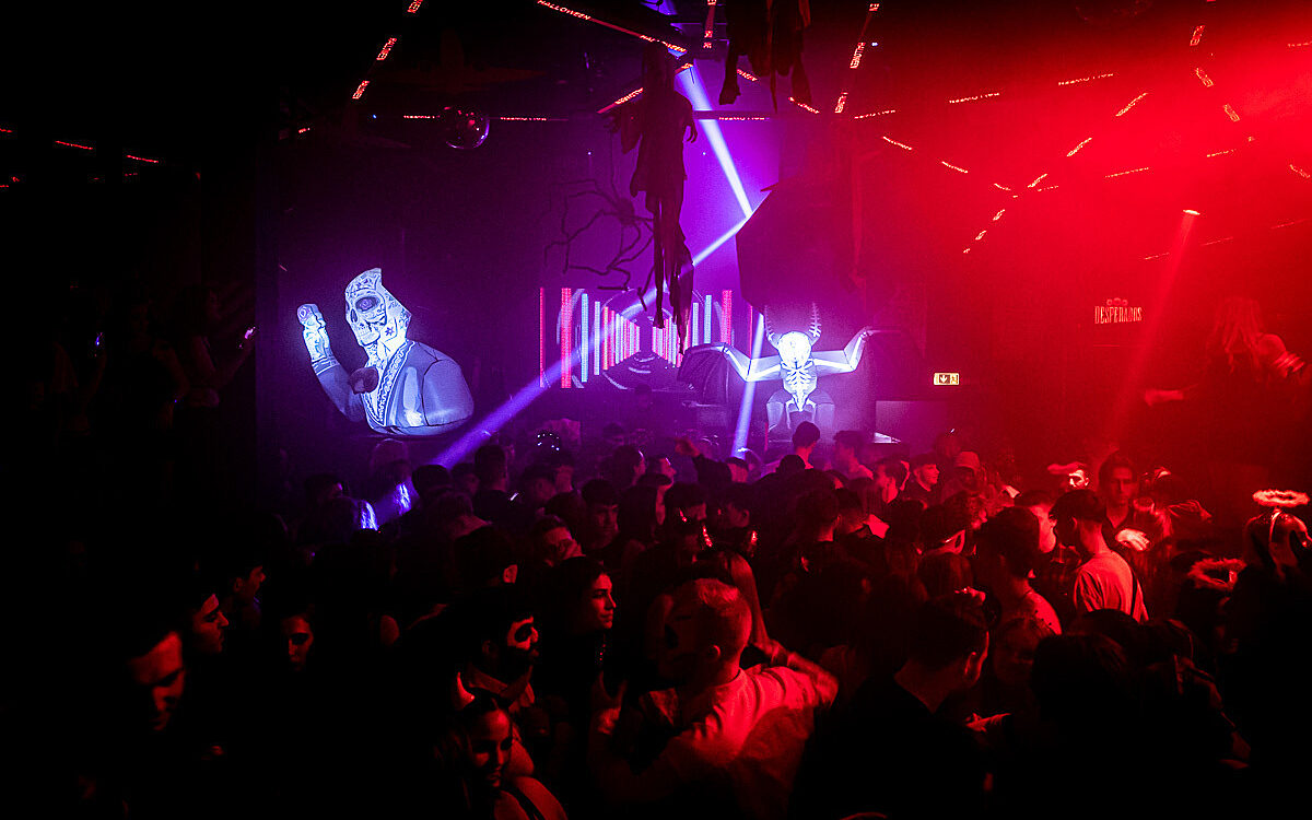 2022 11 01 Airport Halloween 24 2022 11 01 Airport Halloween 24