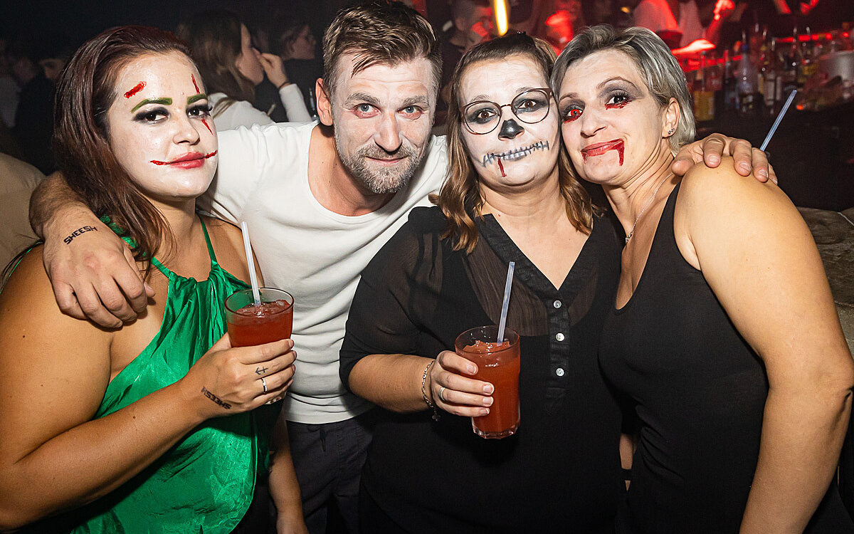 2022 11 01 Airport Halloween 74 2022 11 01 Airport Halloween 74