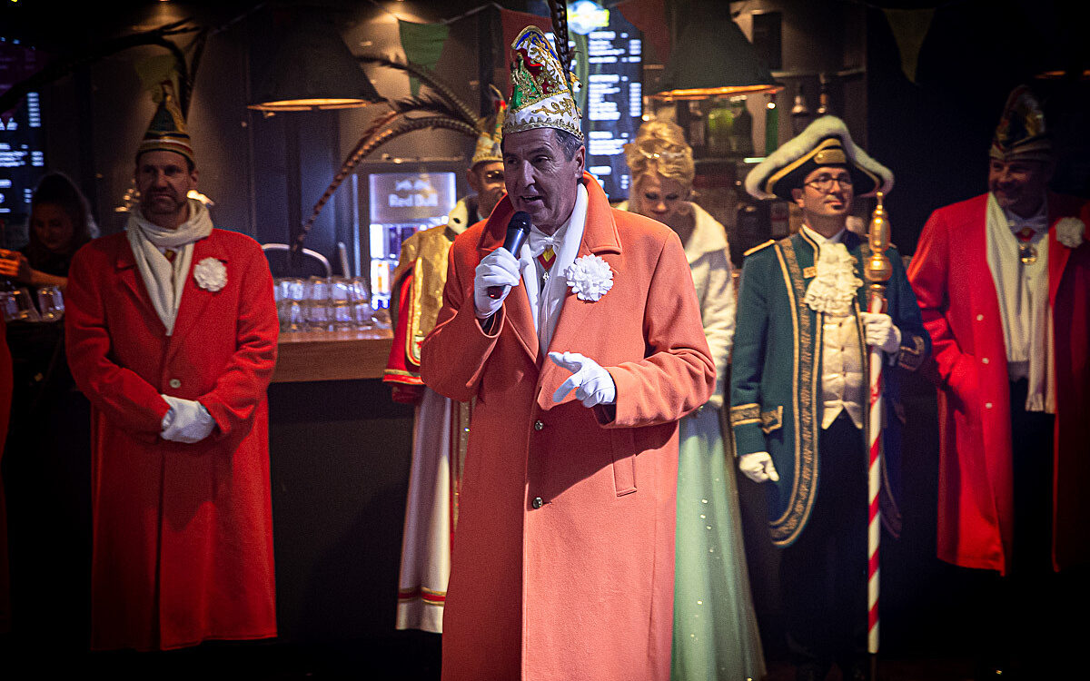 2022 11 11 Airport Fasching 4 2022 11 11 Airport Fasching 4