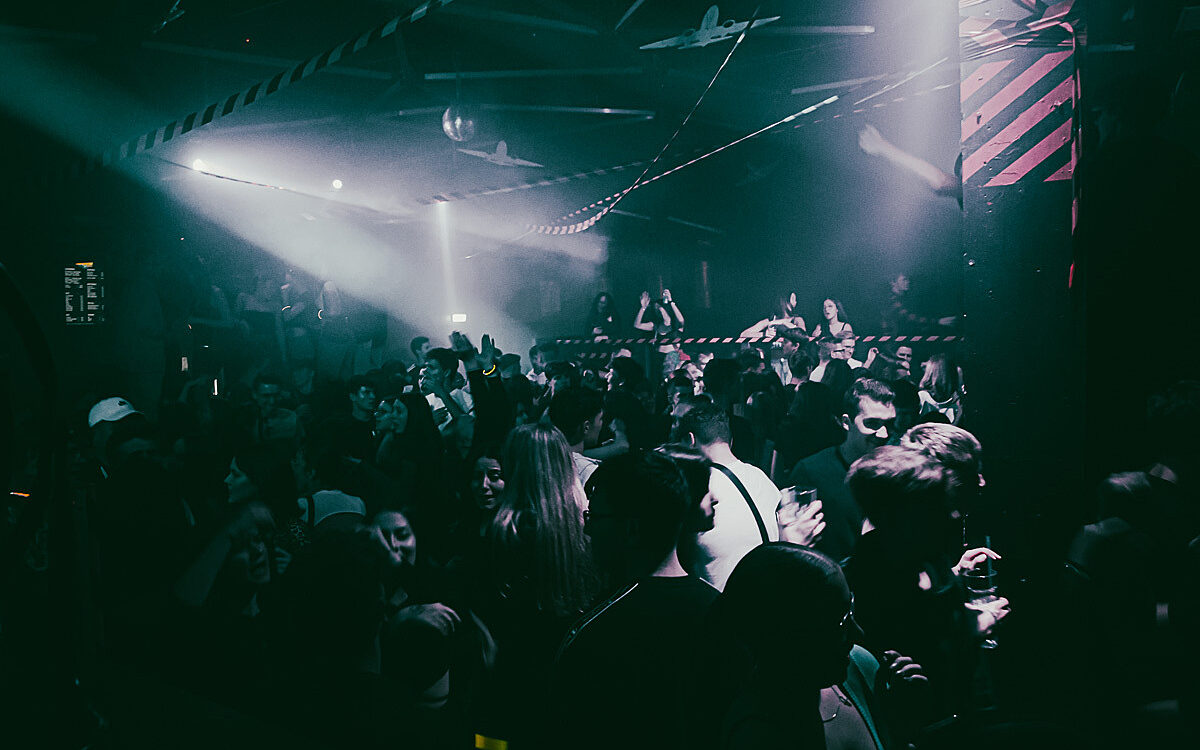 2022 11 12 Airport Fasching 27 2022 11 12 Airport Fasching 27