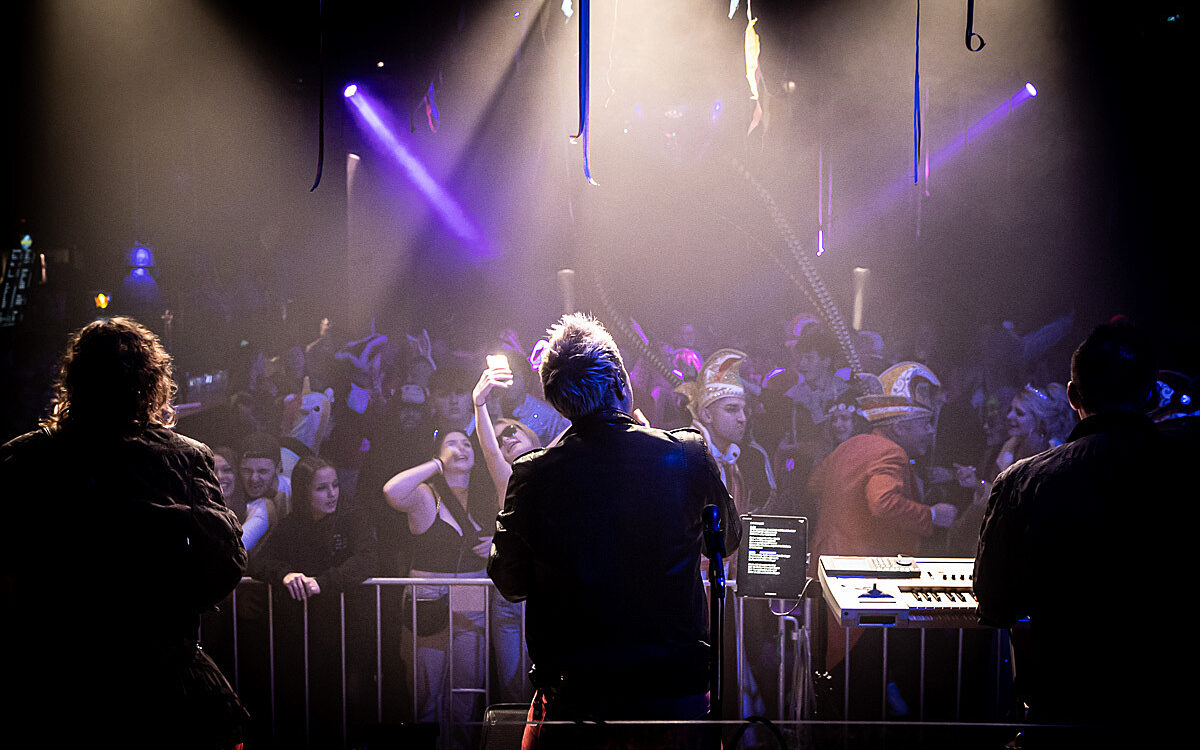 2022 11 12 Airport Fasching 96 2022 11 12 Airport Fasching 96