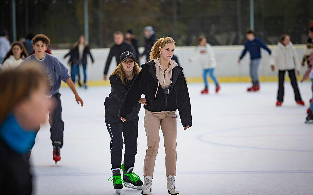 2022 11 12 Eisbahn 22 2022 11 12 Eisbahn 22