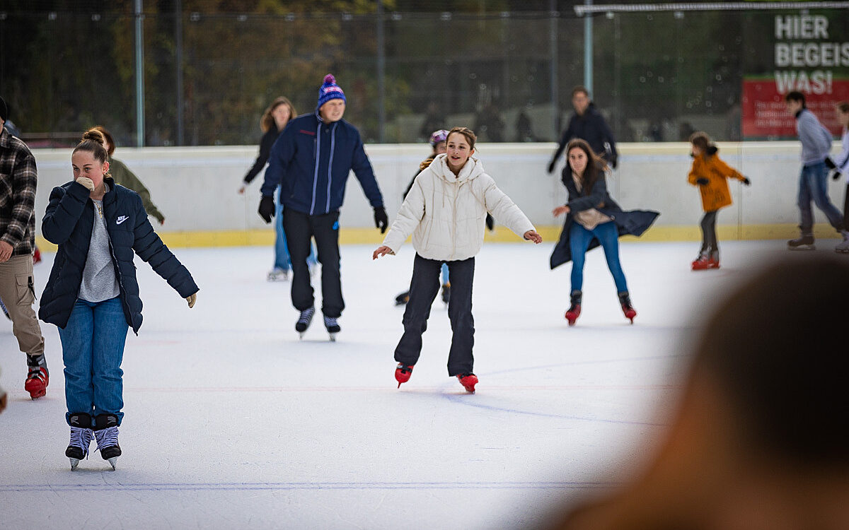 2022 11 12 Eisbahn 23 2022 11 12 Eisbahn 23