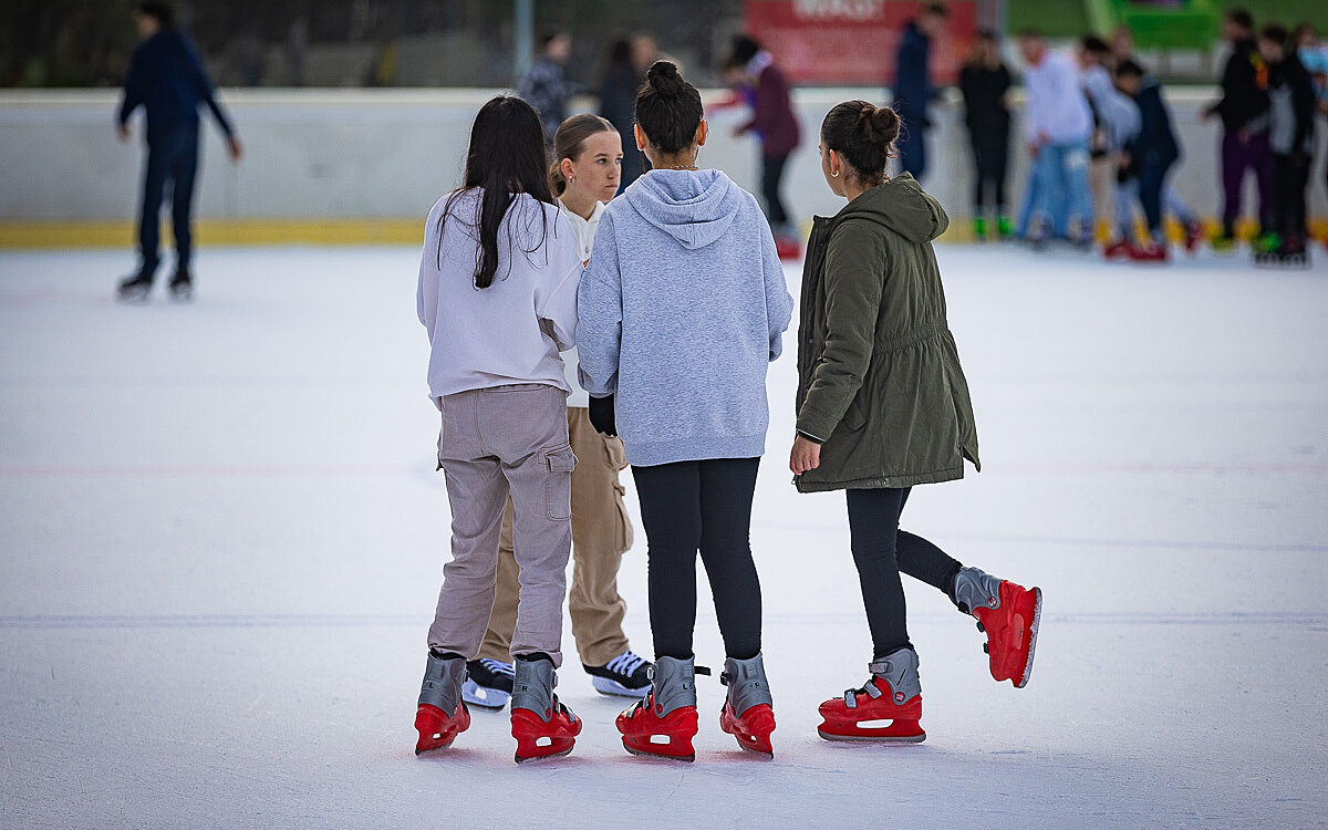 2022 11 12 Eisbahn 24 2022 11 12 Eisbahn 24