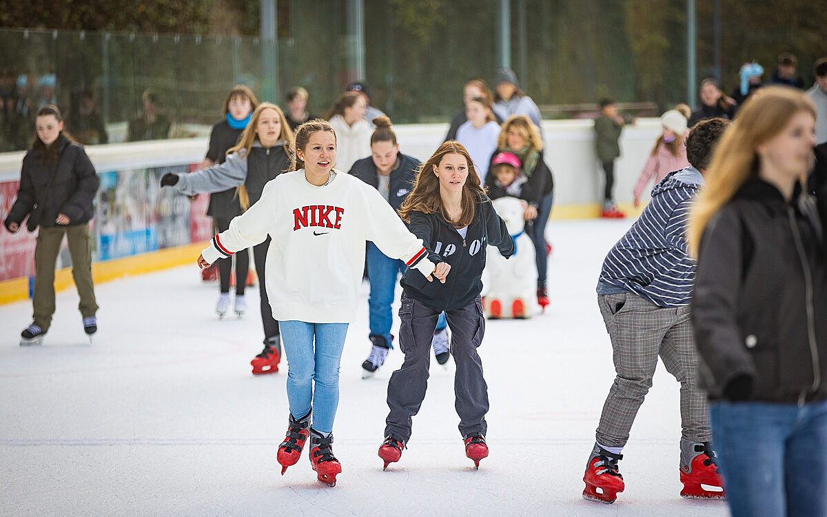2022 11 12 Eisbahn 25 2022 11 12 Eisbahn 25