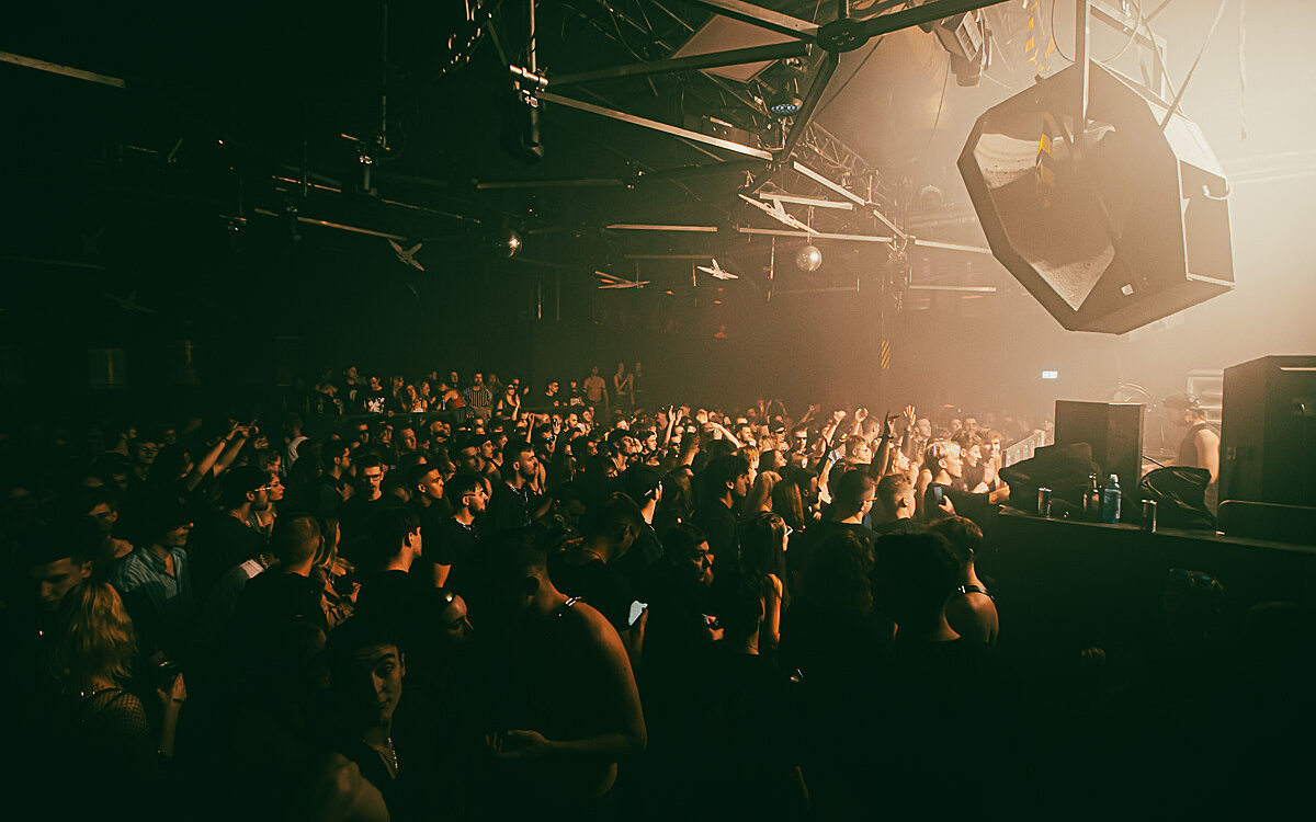 2022 11 19 Airport I Hate Models 39 2022 11 19 Airport I Hate Models 39