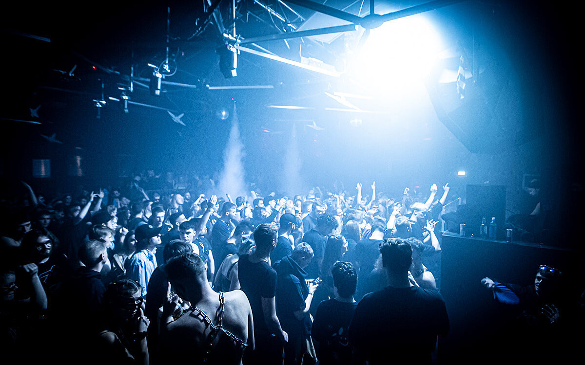 2022 11 19 Airport I Hate Models 42 2022 11 19 Airport I Hate Models 42