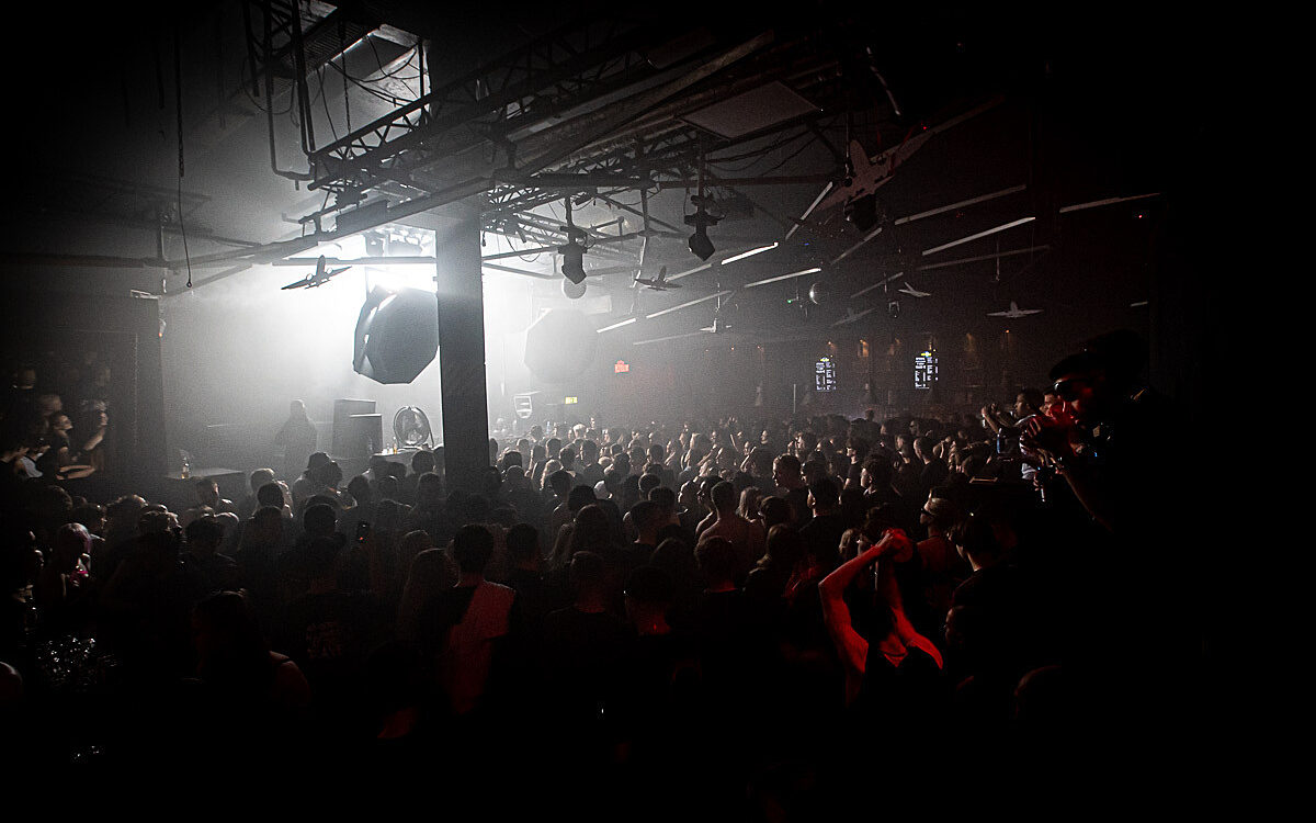 2022 11 19 Airport I Hate Models 49 2022 11 19 Airport I Hate Models 49