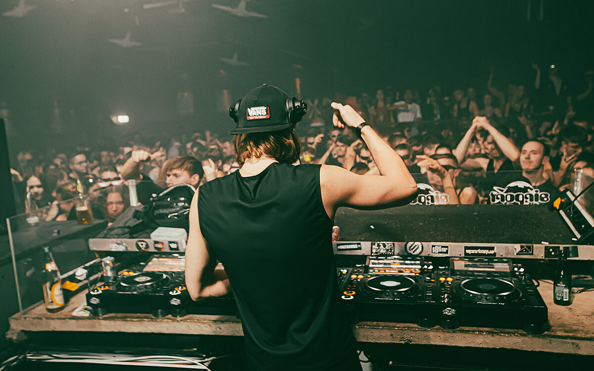 2022 11 19 Airport I Hate Models 51 2022 11 19 Airport I Hate Models 51