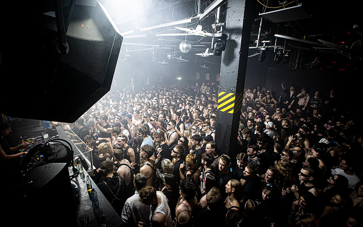 2022 11 19 Airport I Hate Models 59 2022 11 19 Airport I Hate Models 59