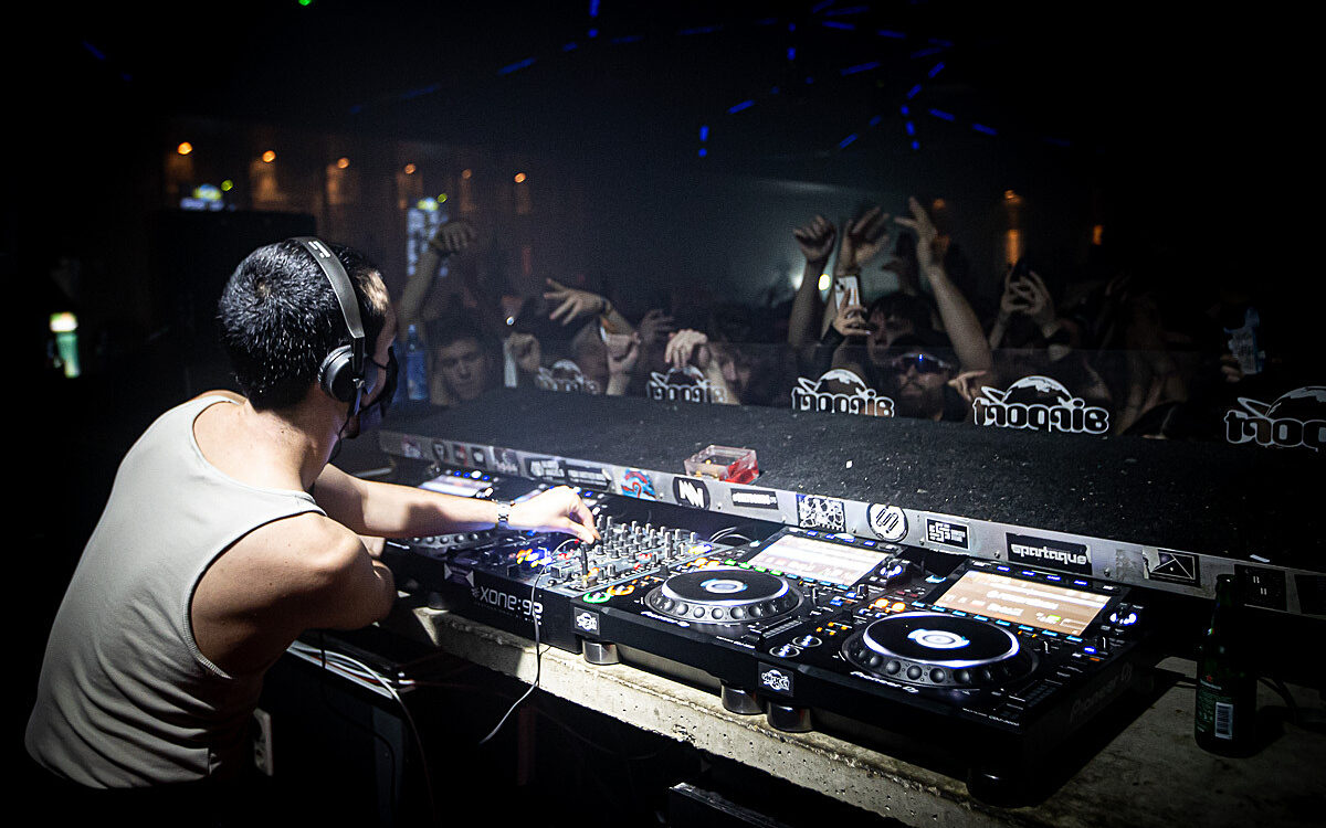 2022 11 19 Airport I Hate Models 63 2022 11 19 Airport I Hate Models 63