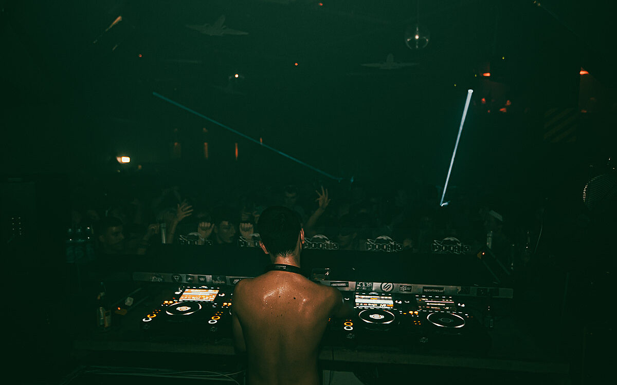 2022 11 19 Airport I Hate Models 68 2022 11 19 Airport I Hate Models 68