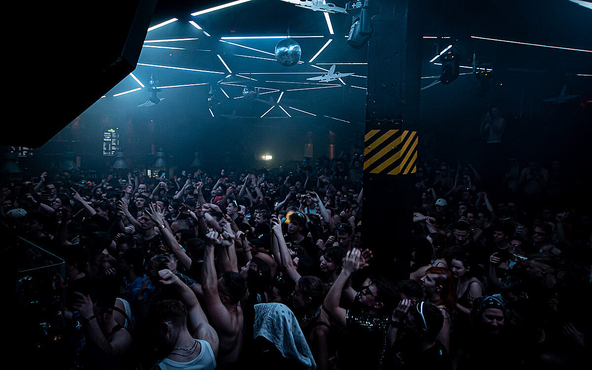 2022 11 19 Airport I Hate Models 76 2022 11 19 Airport I Hate Models 76