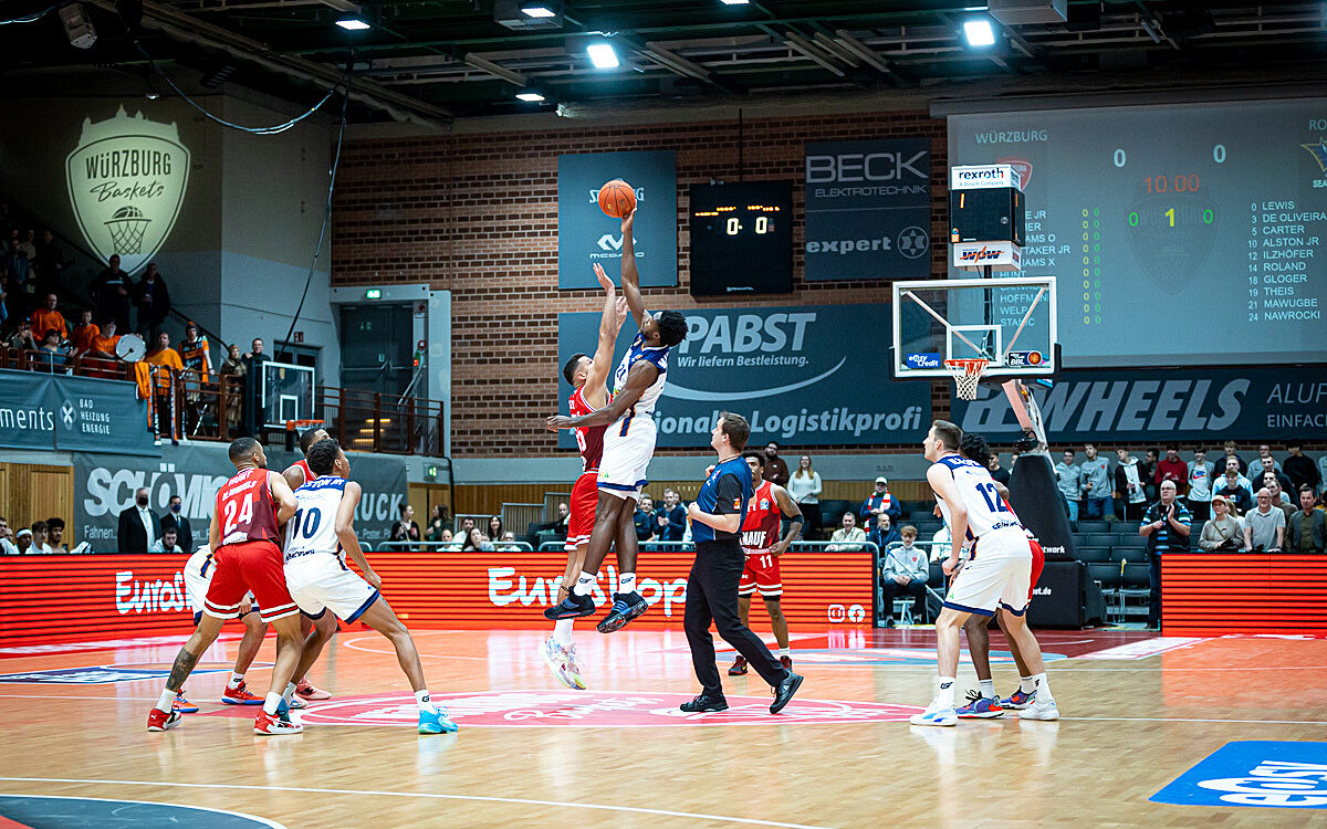 2022 11 19 Wuerzburg Baskets 13 2022 11 19 Wuerzburg Baskets 13