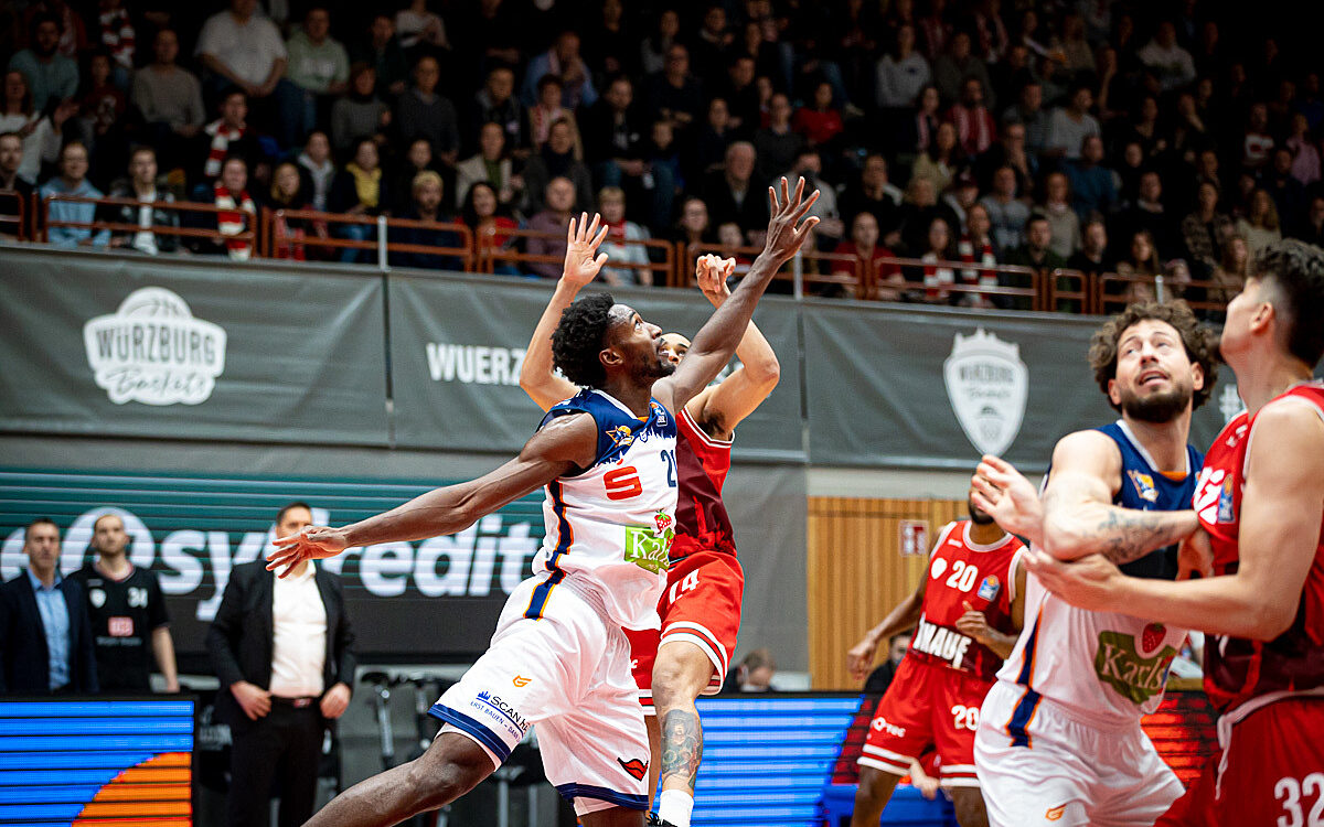 2022 11 19 Wuerzburg Baskets 30 2022 11 19 Wuerzburg Baskets 30