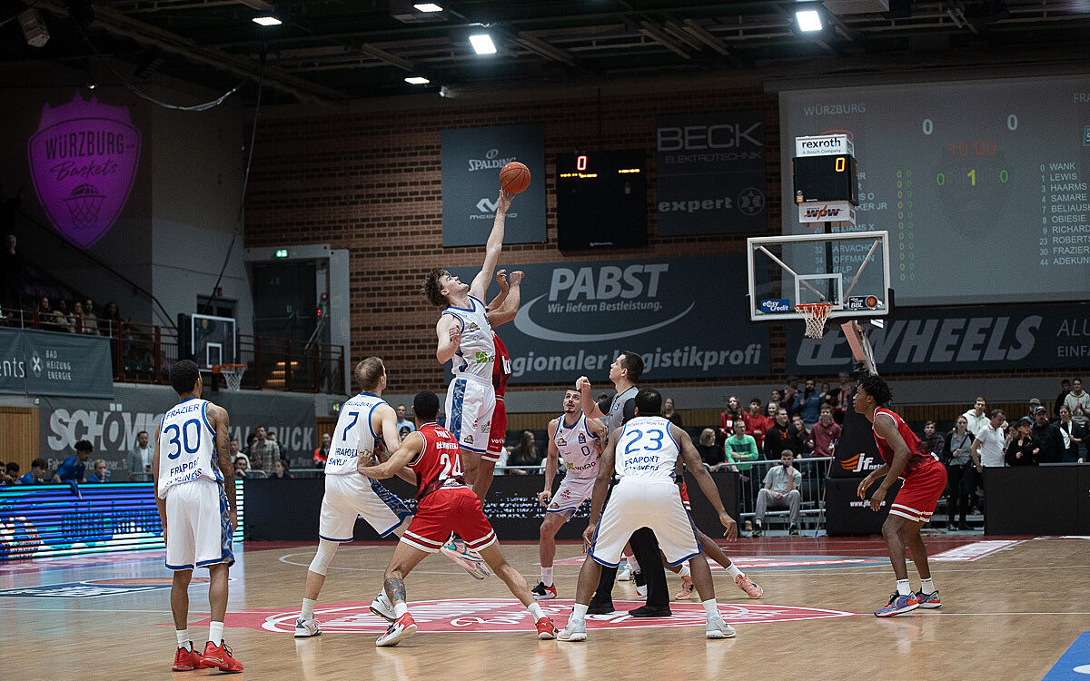 2022 12 09 Wuerzburg Baskets 16 2022 12 09 Wuerzburg Baskets 16
