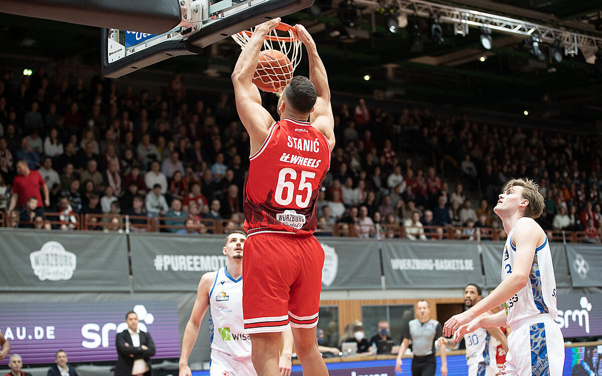 2022 12 09 Wuerzburg Baskets 21 2022 12 09 Wuerzburg Baskets 21