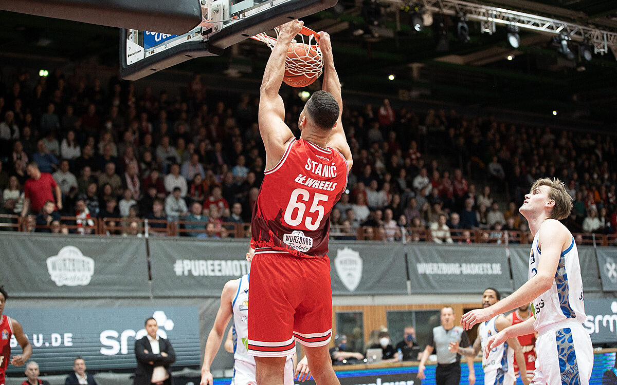 2022 12 09 Wuerzburg Baskets 22 2022 12 09 Wuerzburg Baskets 22