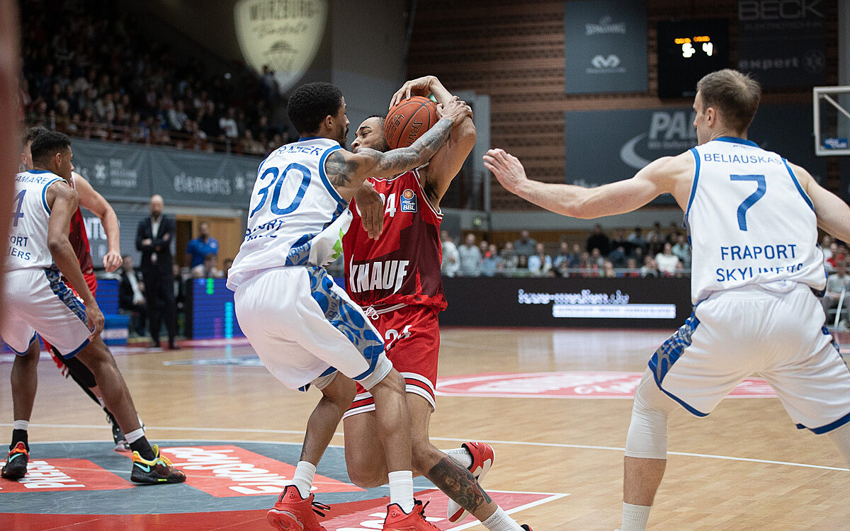 2022 12 09 Wuerzburg Baskets 36 2022 12 09 Wuerzburg Baskets 36