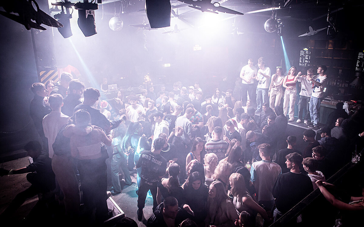 2022 12 10 Airport Nikolaus 21 2022 12 10 Airport Nikolaus 21