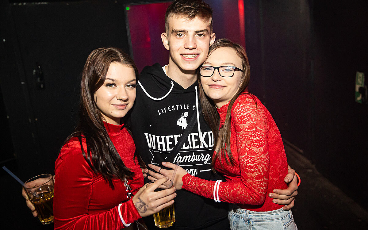 2022 12 10 Airport Nikolaus 30 2022 12 10 Airport Nikolaus 30