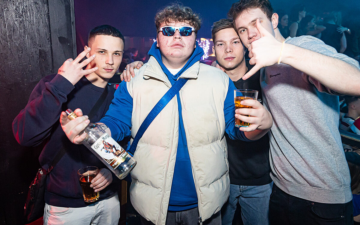 2022 12 10 Airport Nikolaus 32 2022 12 10 Airport Nikolaus 32