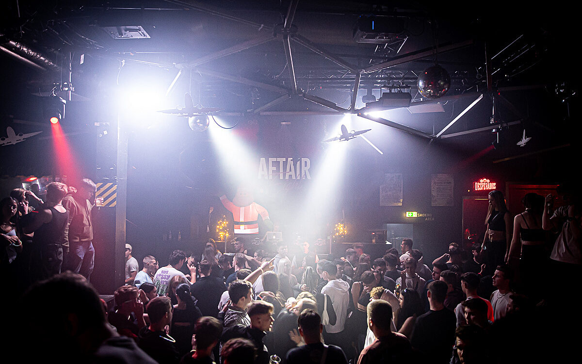 2022 12 10 Airport Nikolaus 37 2022 12 10 Airport Nikolaus 37