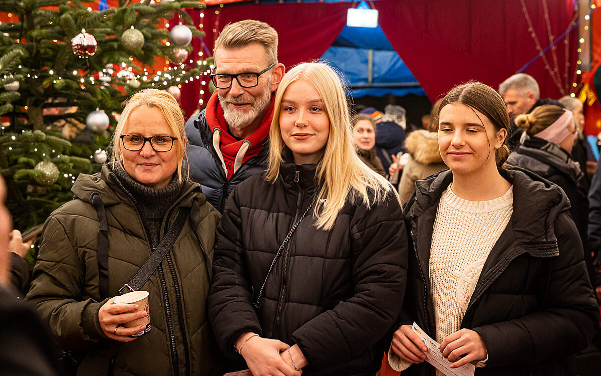 2022 12 15 Circus Krone Premiere 11 2022 12 15 Circus Krone Premiere 11