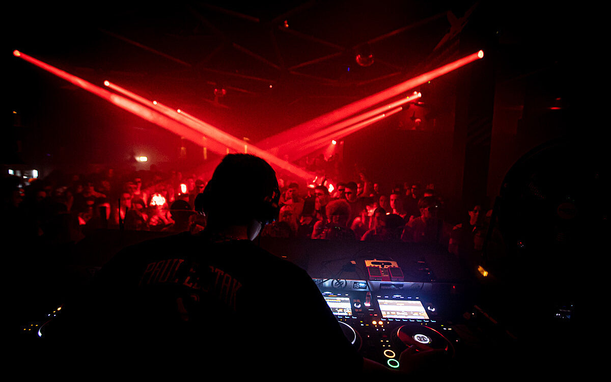 2022 12 17 Airport Brutalismus 11 2022 12 17 Airport Brutalismus 11