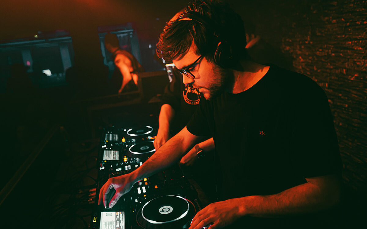 2022 12 18 Airport Brutalismus 43 2022 12 18 Airport Brutalismus 43