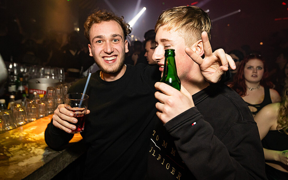 2022 12 18 Airport Brutalismus 88 2022 12 18 Airport Brutalismus 88