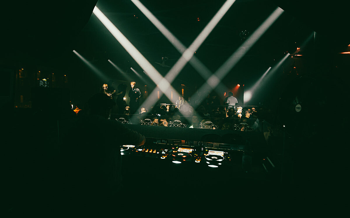 2022 12 31 Airport Marika Rossa 7 2022 12 31 Airport Marika Rossa 7