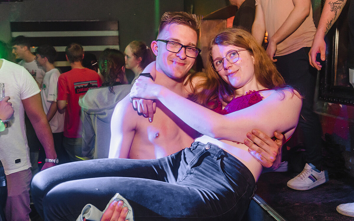 20220507 zau 5 20220507 zau 5