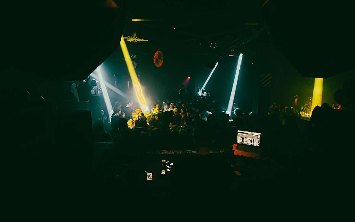 2023 01 21 Airport Ladies Night 1 2023 01 21 Airport Ladies Night 1